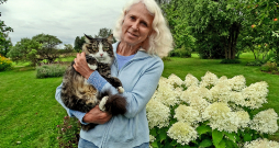 Guna Skujiņa ar ģimenes mīluli Pablo.