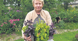 Agronome, biodinamiskās un bioloģiskās lauksaimniecības speciāliste Ārija Rudlapa.