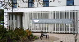 Nacionālais psihiskās veselības centrs.