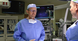 Ķirurgs Gundars Katlaps.