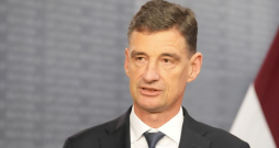 Ārvalstu investoru padomes priekšsēdētājs Latvijā un cementa ražotāja "Schwenk Latvija" valdes priekšsēdētājs Reinholds Šneiders