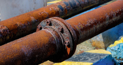 Rūpniecībā, būvniecībā un transportā plaši izmantotā dzelzs diemžēl joprojām palikusi neizturīga pret mitruma un gaisa iedarbību.