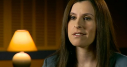 Rakstniece un aktīviste Randa Abdel-Fataha. Rakstniece un aktīviste Randa Abdel-Fataha.