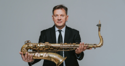 Zintis Žvarts. Zintis Žvarts.