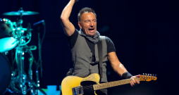 Brūss Springstīns.