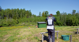 Mednieku iela Alojā aizvedīs līdz pašai "Reišmalīšu" šautuvei. Mednieku iela Alojā aizvedīs līdz pašai "Reišmalīšu" šautuvei.
