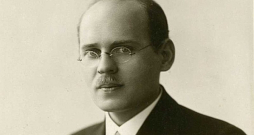 Profesors Pauls Stradiņš, 20. gs. 30. gadi.