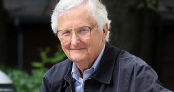 Vilis Vītols: "Ticamāk, ka Amerikas Savienotās Valstis labprāt redzētu, lai Venecuēlā tiek sakārtota situācija ar naftas ieguvi un eksportu. Otrs iegansts ASV specoperācijai, manuprāt, bija tas, ka Dienvidamerikā notiek milzīga krievu un galvenokārt ķīniešu invāzija. Gan cilvēku, gan biznesa un ietekmes ziņā."