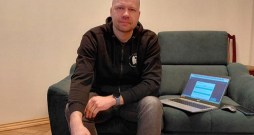 Jo precīzāka un plašāka būs datubāze "Latviešu karavīrs", jo labāk tās lietotājiem un arī Kara muzejam, tādēļ vēsturnieks Jānis Tomaševskis aicina cilvēkus dalīties ar informāciju, kas to papildinātu.