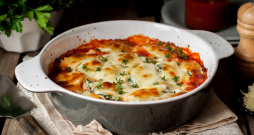 Maltās gaļas un ziedkāposta sacepums.