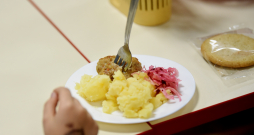 Ēdiens, pusdienas. Ilustratīvs attēls.