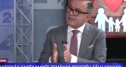 Veselības ministrs Hosams Abu Meri. Veselības ministrs Hosams Abu Meri.