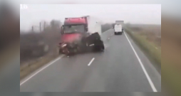 Avārijas mirklis. Avārijas mirklis.