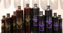 Uzņēmuma "Amber Latvijas balzams" produkcija.