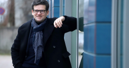 Vilis Daudziņš: "Mūsu izrādē cilvēka atmiņa ir veids, kā runāt par noslēpumaino pasauli, ko slēpj katra cilvēka apziņa."