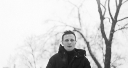 Vadims Bogdanovs: "Nezinu, vai mūsdienās kāda tēma varētu būt svarīgāka par karu… Es gribēju izteikties, gribēju kaut ko darīt, pat nedrīkstēju klusēt un neko nedarīt."