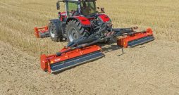 'Kuhn BP 8402 Pro' pļaujmašīna. 'Kuhn BP 8402 Pro' pļaujmašīna.