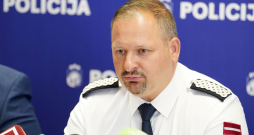 Valsts policijas priekšnieks ģenerālis Armands Ruks.