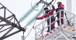 Augstsprieguma līnijā Viļakā tiek veikta atslēgšanās no Krievijas apvienotās energosistēmas (BRELL), lai kopīgi ar Lietuvu un Igauniju pievienotos Eiropas energotīklam.