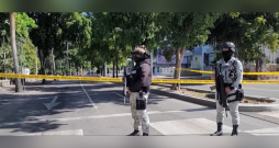 Drošības dienestu pārstāvji Meksikā.