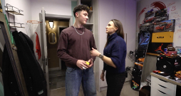 Vita Valtere ar dēlu Gabrielu. Vita Valtere ar dēlu Gabrielu.