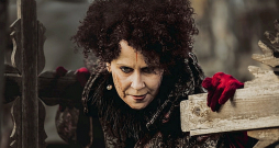 Visvairāk – sešpadsmit – "Lielā Kristapa" nomināciju saņēmusi režisores Signes Birkovas pilnmetrāžas spēlfilma "Lotus". Visvairāk – sešpadsmit – "Lielā Kristapa" nomināciju saņēmusi režisores Signes Birkovas pilnmetrāžas spēlfilma "Lotus".