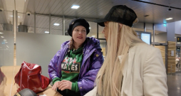 Magone kopā ar draudzeni Ilvu dodas uz Ēģipti.