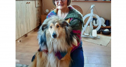 Ināra Krauja ar savu mīluli Tīnu.