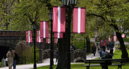 Rīga, Bastejkalns, pavasaris.