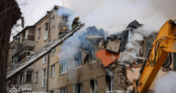 Krievijas raķešu triecienā Harkivai nogalināti desmit cilvēki.