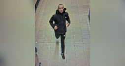 Par laupīšanām aizturētais jaunietis.