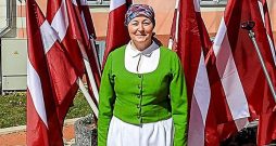 Limbažu kultūras nama vadītāja Arta Zunde. Limbažu kultūras nama vadītāja Arta Zunde.