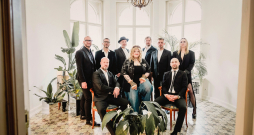 Grupa "Very Cool People" un Daniela Mase.