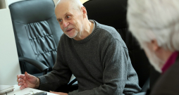 Aleksandram Rīgam joprojām nav piešķirts represētās personas statuss. Tagad Saeimā tiek virzīts īpašs likumprojekts "Par individuālā taisnīguma nodrošināšanu Aleksandram Rīgam".