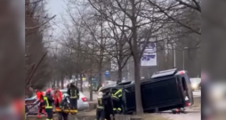 Mikroautobusa avārijas vieta.