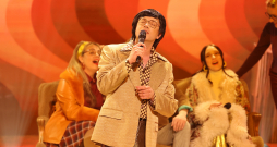 Muzikālā šova "Koru kari" trešā tiešraide.