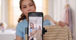 Pirkšana sociālajos tīklos no juridiskā viedokļa tiek uzskatīta par distances līgumu. Pirkšana sociālajos tīklos no juridiskā viedokļa tiek uzskatīta par distances līgumu.