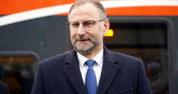 Satiksmes ministrs Atis Švinka.