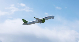 Lidsabiedrības "Air Baltic" lidmašīna.