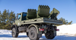 Februārī Nacionālie bruņotie spēki poligona apstākļos izmēģināja distances prettanku mīnēšanas sistēmu "Skorpion 2". Februārī Nacionālie bruņotie spēki poligona apstākļos izmēģināja distances prettanku mīnēšanas sistēmu "Skorpion 2".