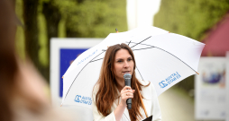 Sanda Dejus. Sanda Dejus.