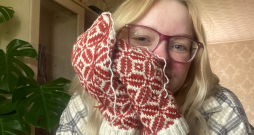 Ilva adītprieku pārmantojusi no savas dzimtas sievietēm –
vecvecmammas, vecmammas un mammas.