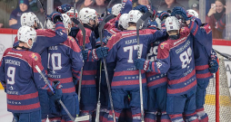 Jelgavas "Zemgales/LBTU" hokejisti priecājas par iekļūšanu finālā, kur viņi spēlēs sesto gadu pēc kārtas. Iepriekšējos divos gan nācās zaudēt pretiniekiem no Rīgas.