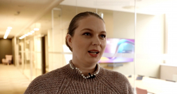 Mihaila Čehova Rīgas Krievu teātra direktore Dana Bjorka,