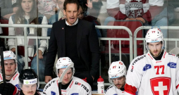 Šveices hokeja izlases galvenais treneris Patriks Fišers.