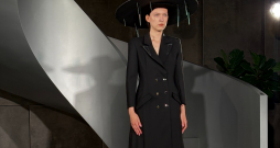 Lietuviešu dizaineres Laura Daili tērpi.