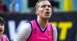 Rīgas pieredzējušā zeļļa Jāņa Bērziņa meistarībai pusfināla sērijā būs liela nozīme.