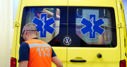 Neatliekamās medicīniskās palīdzības dienesta (NMPD) automašīna. Ilustratīvs attēls.