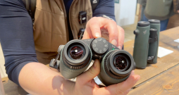 Binoklis var palīdzēt noteikt vairāk nekā 9000 putnu, tauriņu, spāru, zīdītāju un citu savvaļas dzīvnieku.