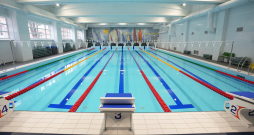 Rīgas Natālijas Draudziņas vidusskolā atjaunotie baseini.